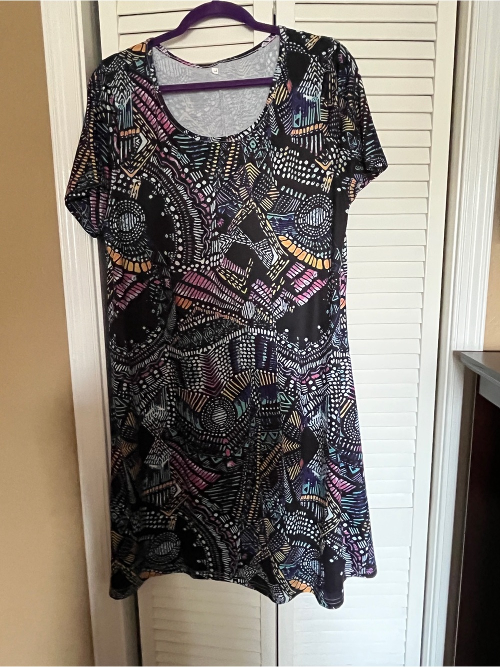 Source Unknown Black Midi Dress with Pastel Geometric Motif